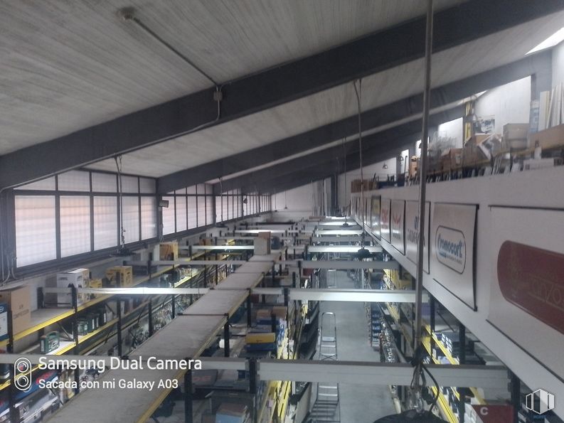 Industrial for rent at Polígono La Cerámica, Puente de Vallecas, Madrid, 28038 with fixture, engineering, building, metal, machine, aluminium, steel, factory, composite material and room around