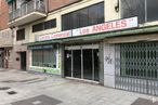 Local en venta en Calle Pan y Toros, 33, Villaverde, Madrid, 28041 con edificio, puerta, ventana, accesorio, fachada, superficie de la carretera, carretera, ciudad, material compuesto y casa alrededor