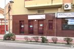 Local en alquiler en Avenida Pilar, 14, Torrijos, Toledo, 45500 con puerta, edificio, ventana, planta, propiedad, pared, barrio, fachada, casa y bienes raíces alrededor