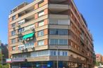 Office for rent at Calle Eugenio Caxes, 1, Usera, Madrid, 28026 with building, car, sky, property, window, street light, tower, house, tower block and urban design around