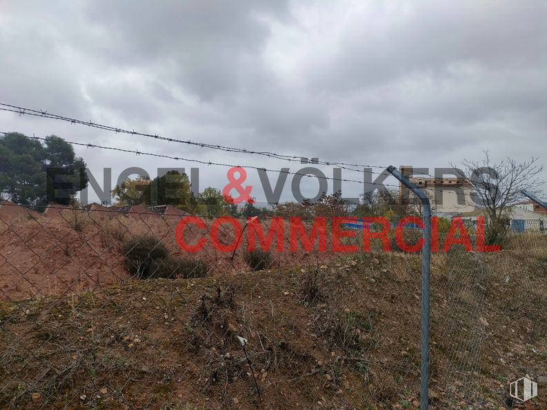 Land for sale at Avenida Cristóbal Colón, Guadalajara, 19004 with cloud, sky, plant, plant community, tree, slope, grass, natural landscape, landscape and font around