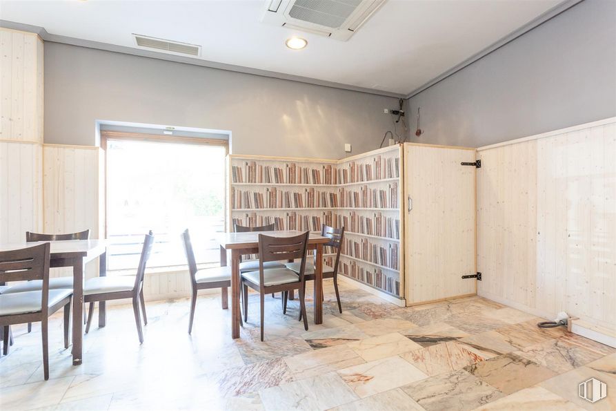 Local en venta en Calle Boltaña, 118, San Blas - Canillejas, Madrid, 28022 con silla, mesa de cocina y comedor, mueble, mesa, madera, interiorismo, suelos, suelo, edificio y pared alrededor