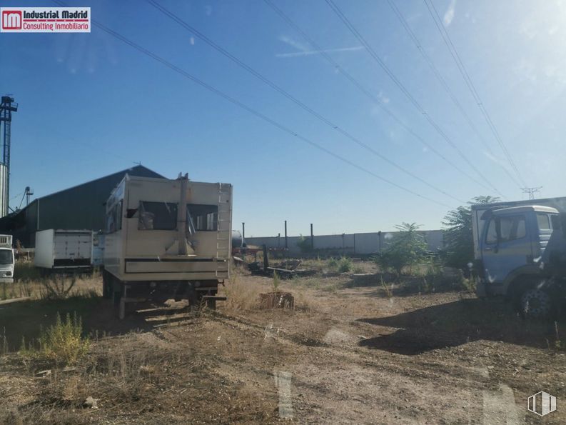 Industrial for sale at Zona Estación, Seseña, Toledo, 45223 with sky, plant, ecoregion, vehicle, tire, motor vehicle, land lot, wheel, asphalt and landscape around