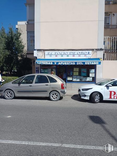 Local en venta en Calle Lima, Fuenlabrada, Madrid, 28944 con rueda, neumático, luz de estacionamiento, coche, vehículo terrestre, vehículo, ventana, edificio, vehículo de motor y iluminación del automóvil alrededor