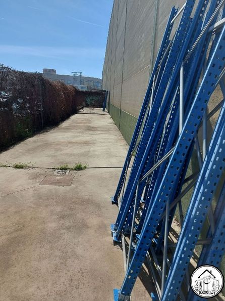 Industrial for sale at Camino Ciempozuelos, Seseña, Toledo, 45224 with clock, sky, azure, blue, automotive tire, water, road surface, wood, plant and bridge around