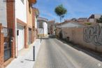 Land for sale at Zona Centro, Cabanillas del Campo, Guadalajara, 19171 with house, building, property, sky, window, road surface, asphalt, cloud, tree and plant around