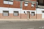 Retail for sale & for rent at Zona Santa Bárbara, Toledo, 45006 with window, door, house, wood, road surface, asphalt, brick, building, plant and brickwork around