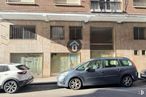 Retail for sale at Calle Cabeza Moro, Talavera de la Reina, Toledo, 45600 with car, window, tire, wheel, land vehicle, motor vehicle, automotive exterior, automotive lighting, automotive parking light and family car around