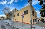 Industrial for rent at Calle Buenavista, Navalcarnero, Madrid, 28600 with window, road surface, town, neighbourhood, street, asphalt, urban design, sidewalk, mixed-use and public utility around