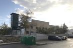 Industrial for sale at Calle Isaac Peral, Valdemoro, Madrid, 28341 with car, waste container, street light, cloud, sky, plant, building, motor vehicle, tree and road surface around