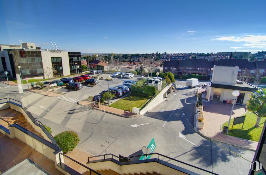 Oficina en alquiler en Edificio O, Calle Caléndula, 95, Alcobendas, Madrid, 28100 con edificio, cielo, planta, nube, asfalto, diseño urbano, coche, superficie de la carretera, condominio y bienes raíces alrededor