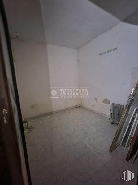 Local en venta en Calle Vía Carpetana, Carabanchel, Madrid, 28047 con accesorio, suelo, suelos, material compuesto, madera, edificio, techo, escayola, hormigón y evento alrededor