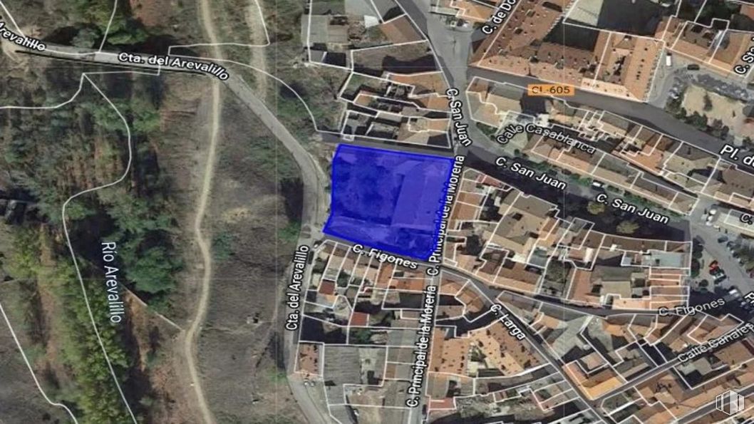 Retail for sale at Calle Principal De La Morería, 2, Arévalo, Ávila, 05200 with map, land lot, urban design, thoroughfare, neighbourhood, residential area, landscape, real estate, waterway and metropolitan area around