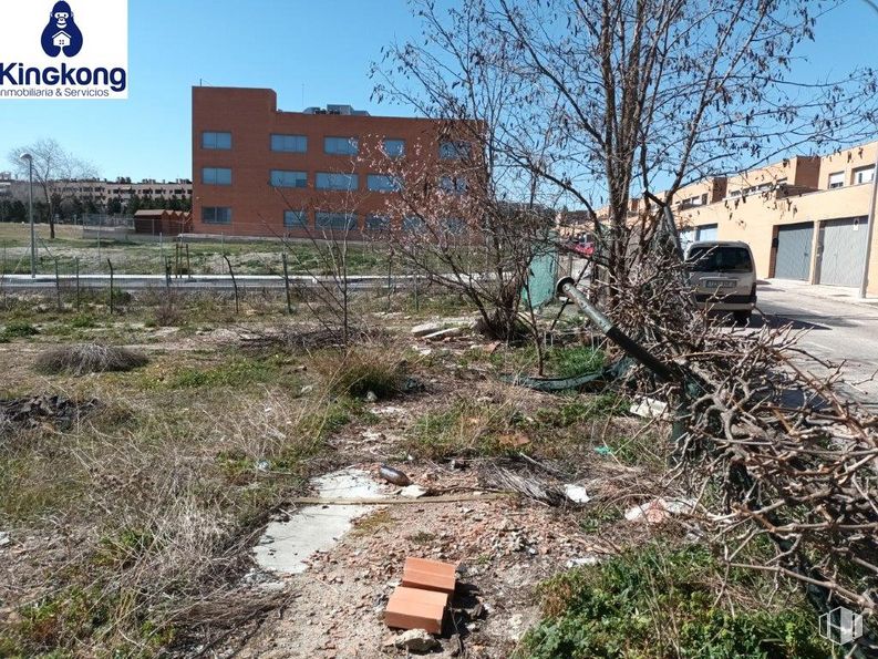 Suelo en venta en Calle Febrero, 14, San Blas - Canillejas, Madrid, 28022 con edificio, coche, planta, cielo, ventana, terreno, vegetación, hierba, diseño urbano y bioma alrededor