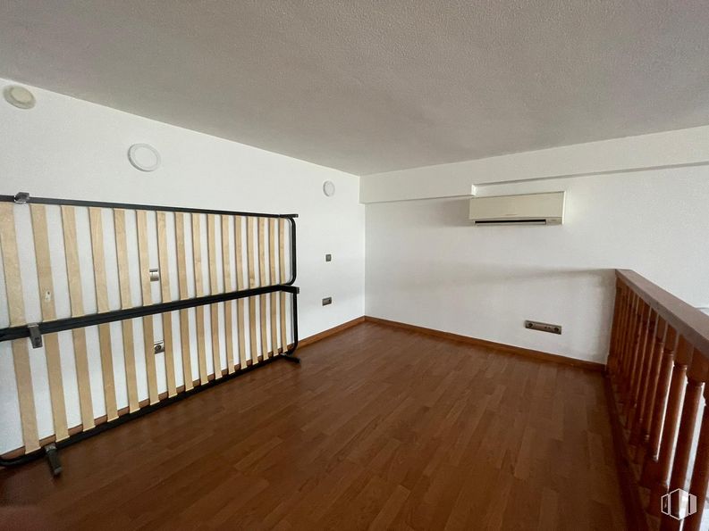 Oficina en alquiler en Torre 1, Avenida Madrid, 88, Arganda del Rey, Madrid, 28500 con madera, accesorio, edificio, tinte para madera, suelo, suelos, casa, madera dura, hall y inmobiliario alrededor