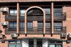 Industrial for sale at Calle Aldebarán, Moncloa - Aravaca, Madrid, 28023 with window, house, building, cloud, property, sky, wood, urban design, building material and brickwork around