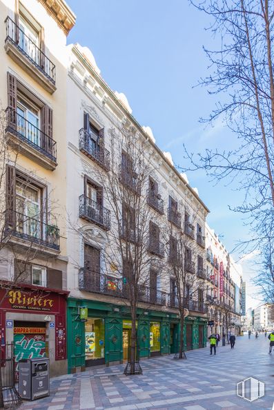 Local en venta en Calle Arenal, 8, Centro, Madrid, 28013 con edificio, ventana, cielo, día, infraestructura, diseño urbano, árbol, barrio, superficie de la carretera y vía pública alrededor