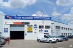 Industrial for rent at Calle Galileo, 1, Fuenlabrada, Madrid, 28946 with car, wheel, automotive parking light, cloud, land vehicle, sky, tire, vehicle, building and automotive tire around