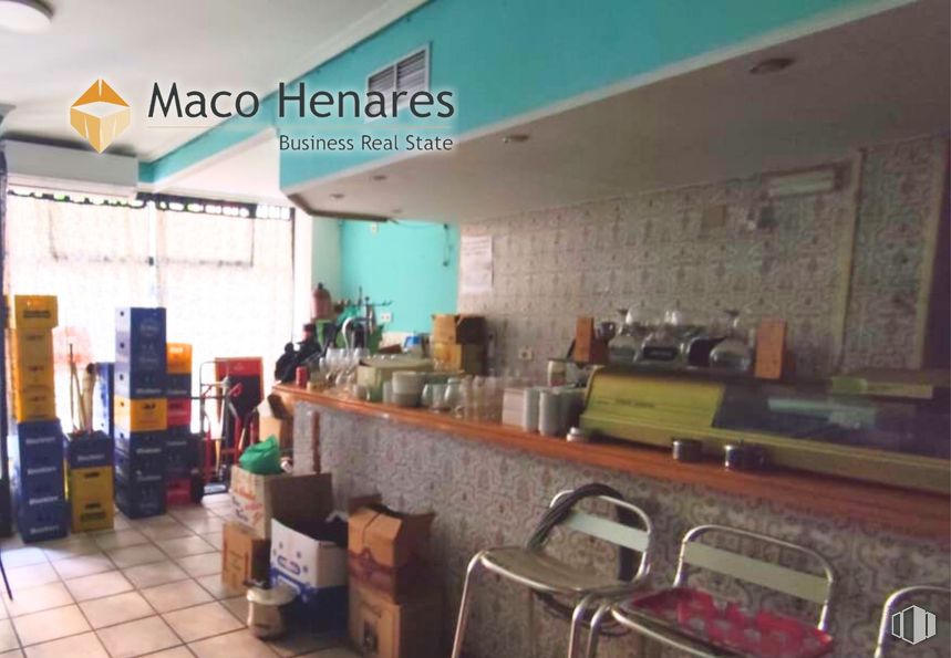 Local en venta en Calle Granados, 16 DUPLICADO, Torrejón de Ardoz, Madrid, 28850 con encimera, cocina, restaurante, planta de interior, azulejo y ebanistería alrededor