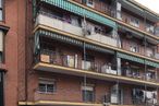 Retail for sale at Calle Nicolasa Gómez, San Blas - Canillejas, Madrid, 28022 with car, sky, building, property, window, cloud, tire, wheel, vehicle and urban design around