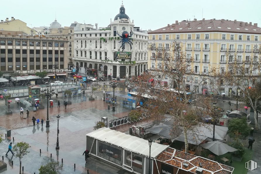 Oficina en venta en Calle Carretas, 14, Centro, Madrid, 28012 con edificio, ventana, infraestructura, diseño urbano, reloj, vía pública, punto de referencia, ciudad, vehículo y fachada alrededor