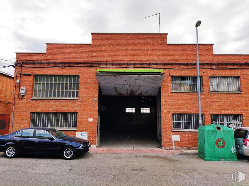 Nave en venta en Calle Lanzarote, 23, Humanes de Madrid, Madrid, 28970 con coche, ventana, edificio, equipaje y bolsos, luz de estacionamiento automotriz, vehículo, propiedad, rueda, cielo y neumático alrededor