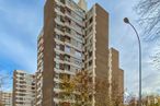 Retail for sale at Barrio del Pilar, Fuencarral - El Pardo, Madrid, 28029 with car, building, street light, cloud, sky, land vehicle, vehicle, wheel, tree and tower block around