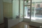 Retail for rent at Zona Santa Eulalia, Segovia, 40005 with building, fixture, architecture, interior design, door, flooring, floor, window, glass and ceiling around