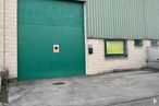 Industrial for rent at Calle Cabo de Finisterre, Arganda del Rey, Madrid, 28500 with wall, composite material, concrete, building material, paint, siding and garage door around