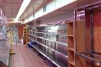 Retail for sale at Plaza Hermano Ramón Quiroga, Valdemoro, Madrid, 28342 with shelf, shelving, wood, publication, floor, flooring, building, retail, ceiling and bookcase around