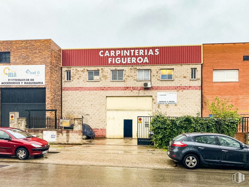 Nave en venta en Calle Juan de la Cierva, 68, Móstoles, Madrid, 28936 con coche, edificio, neumático, luz de estacionamiento automotriz, rueda, vehículo terrestre, cielo, vehículo, propiedad y ventana alrededor