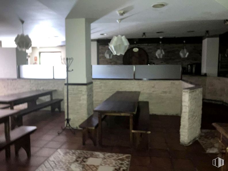 Retail for sale & for rent at Plaza de España, Las Rozas de Madrid, Madrid, 28230 with table, light fixture, lighting, flooring, floor, furniture, ceiling, restaurant, chair and tile around