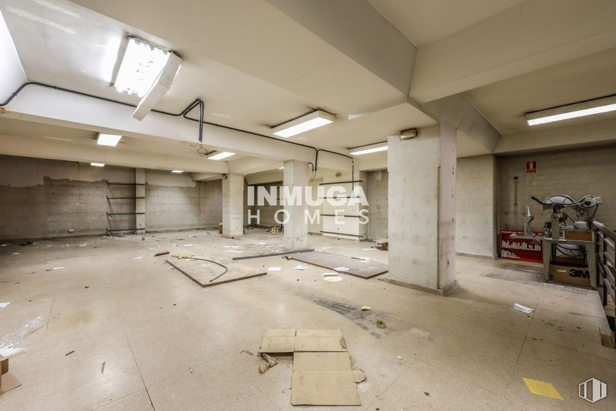 Local en venta en Calle Murcia, Arganzuela, Madrid, 28045 con alumbrado, lámpara, suelos, suelo, techo, material compuesto, hormigón, hall, suelo de baldosas y diseño alrededor