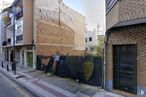 Land for sale at Calle Rayo, Getafe, Madrid, 28904 with door, building, property, plant, road surface, sky, architecture, window, asphalt and urban design around