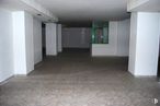 Retail for sale at Calle de los Plátanos, 2, Arévalo, Ávila, 05200 with fixture, floor, hall, flooring, composite material, ceiling, concrete, event, tile flooring and building material around