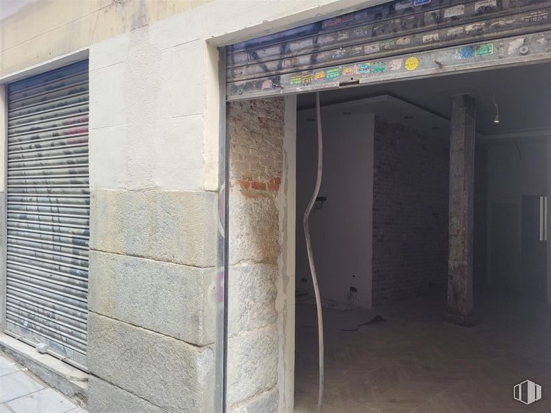 Local en venta en Calle Amparo, Centro, Madrid, 28012 con pared, material compuesto, hormigón, albañilería, material de construcción, ladrillo, escayola, cemento y puerta de casa alrededor