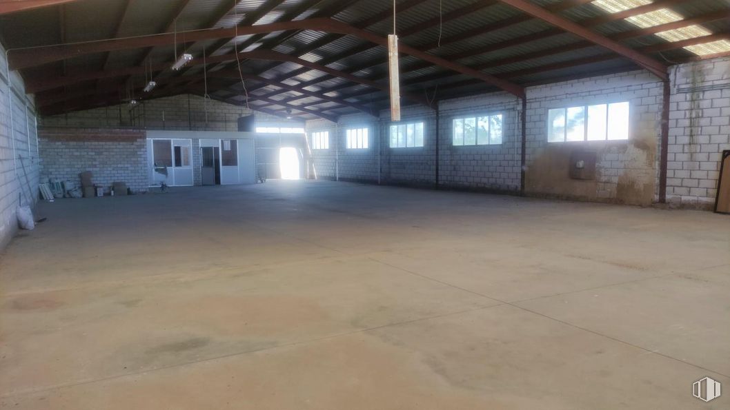 Industrial for sale at Casco urbano, Turleque, Toledo, 45789 with window, building, hall, wood, floor, house, flooring, field house, fixture and ceiling around