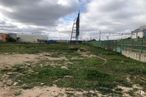 Land for sale at Calle Catalina de Gamboa y Mendoza, Alcalá de Henares, Madrid, 28806 with cloud, sky, plant, land lot, body of water, tree, grass, landscape, grassland and electricity around