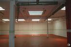 Retail for sale at Calle Isabela Saverana, 14, Carabanchel, Madrid, 28044 with wood, hall, floor, shade, beam, field house, flooring, tints and shades, ceiling and glass around