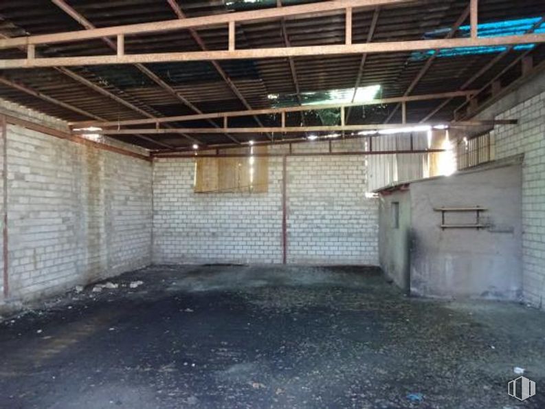 Nave en venta en Polígono Industrial Aimayr, San Martín de la Vega, Madrid, 28330 con superficie de la carretera, albañilería, madera, puerta de garaje, piso, suelo, material compuesto, ladrillo, asfalto y bienes raíces alrededor