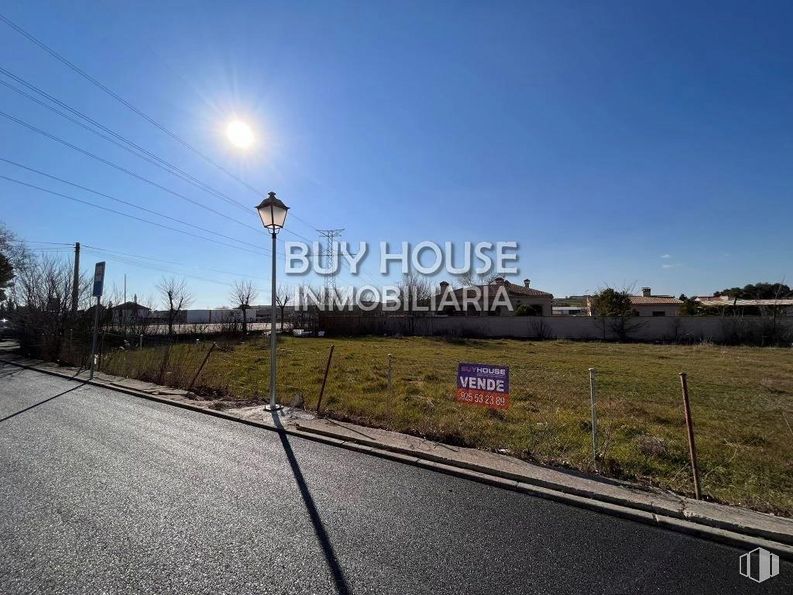 Suelo en venta en Urbanización Los Cisneros, Yeles, Toledo, 45220 con cielo, planta, superficie de la carretera, lote de terreno, asfalto, árbol, luz de la calle, horizonte, alquitrán y nube alrededor