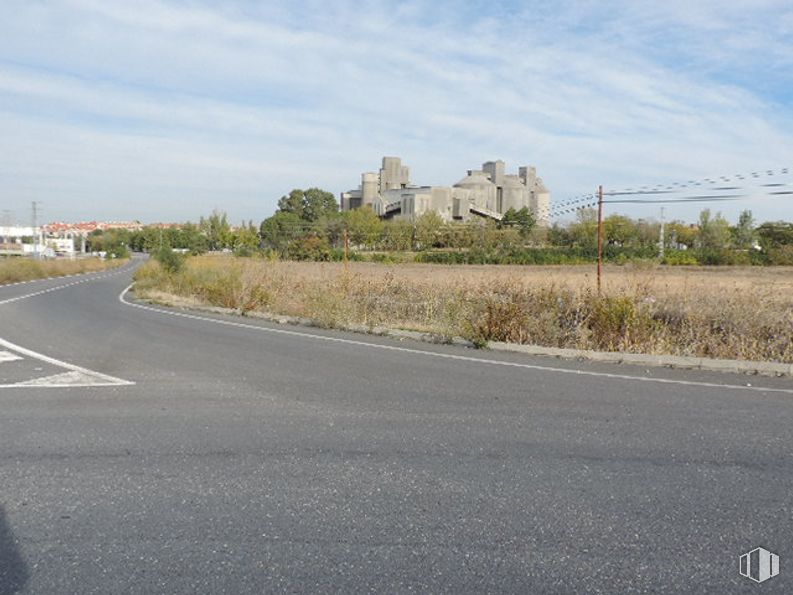 Suelo en venta en Carretera de Serranillos, Yeles, Toledo, 45220 con edificio, nube, cielo, planta, superficie de la carretera, asfalto, terreno, árbol, paisaje natural y llanura alrededor