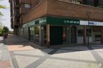 Retail for sale at Sector Pintores, 1, Tres Cantos, Madrid, 28760 with building, window, road surface, fixture, shade, urban design, door, tree, sidewalk and facade around