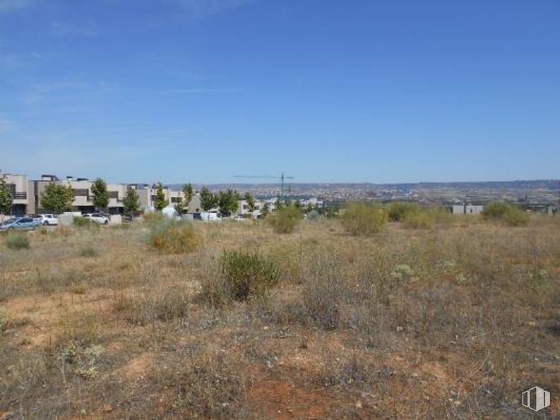 Land for sale at Calle Trillo, 4, Cabanillas del Campo, Guadalajara, 19171 with sky, daytime, natural environment, vegetation, horizon, ecoregion, shrubland, plain, plant community and land lot around