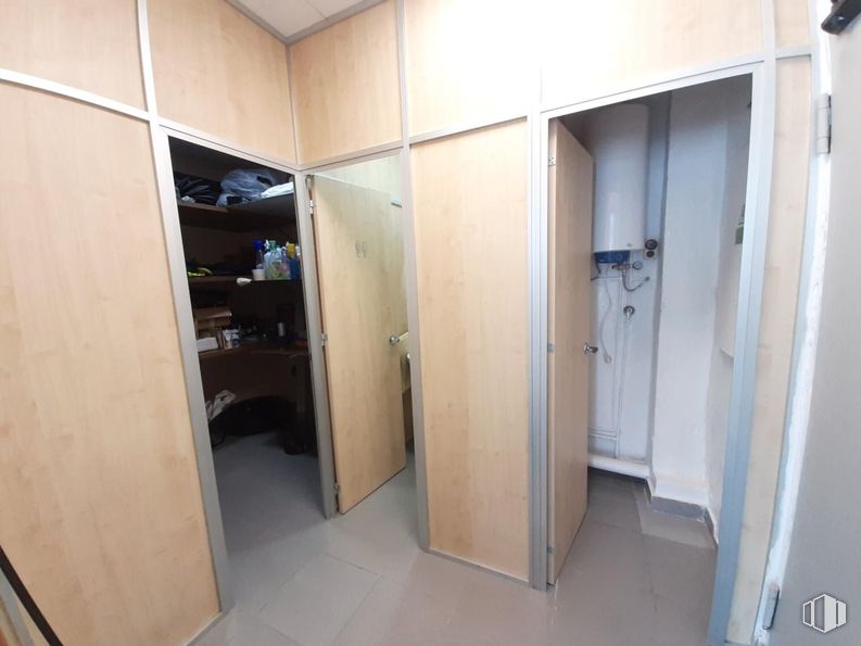 Suelo en alquiler en Cerro El Molino, Fuenlabrada, Madrid, 28940 con puerta, accesorio, suelos, asa, madera, casa, ferretería doméstica, madera dura, aluminio y techo alrededor