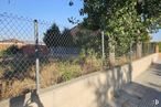 Land for sale at Calle Isla Dragonera, Seseña, Toledo, 45224 with plant, fence, sky, road surface, shade, asphalt, tree, wood, mesh and grass around