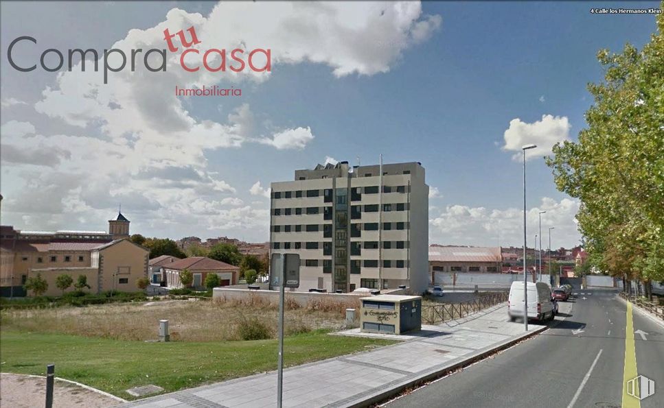 Suelo en venta en Plaza de Toros, Segovia, 40005 con edificio, nube, cielo, día, propiedad, planta, ventana, diseño urbano, lote de tierra y árbol alrededor