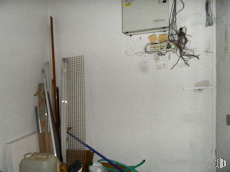 Oficina en alquiler en Calle Madrid, Getafe, Madrid, 28901 con madera, cableado eléctrico, gas, suelos, madera dura, suministro eléctrico, máquina, escayola, pintura y habitación alrededor