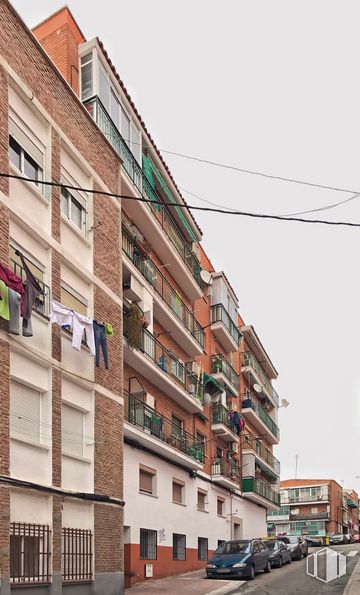 Local en venta en Calle Ramón Esteban, 12, San Sebastián de los Reyes, Madrid, 28700 con coche, edificio, cielo, neumático, ventana, rueda, infraestructura, vehículo, diseño urbano y barrio alrededor