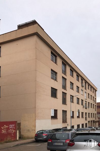 Nave en venta en Calle Muguet, 6, Carabanchel, Madrid, 28044 con coche, edificio, vehículo terrestre, cielo, vehículo, rueda, neumático, ventana, exterior automotriz y barrio alrededor